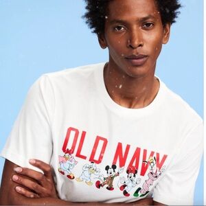 Old Navy x Disney Holiday-Graphic Pajama T-Shirt NWT. Men’s Medium
